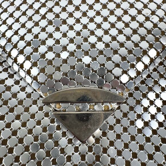 Vintage Silver Metal Mesh Shoulder Bag Chain Strap Disco Club 70's 80's - Picture 11 of 15